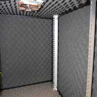 Schallgedämmter 19"-Schrank SILENCE RACK Office - 12 HE - 1 SILENT-Lüfter - BxT 600x600 mm - Glastür - schwarz