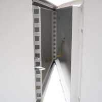 19"-Wandschrank von SCHNEIDER ELECTRIC - SPACIAL VDM - IP 66 - 17 HE - 480 mm Tiefe - 2-teilig
