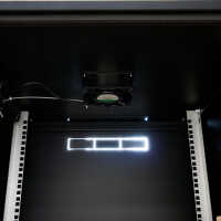 19"-Schrank RESISTER - erhöhter Staubschutz - 12 HE - Glastür - BxT 600x600mm - schwarz