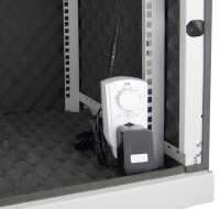 Schallgedämmter 19"-Wand-Netzwerkschrank SILENCE RACK - 6 HE - 450 mm Tiefe - Sichttür - 1 SILENT-Lüfter - lichtgrau