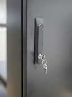 19"-Netzwerkschrank SRK von IT-BUDGET - 27 HE - BxT 600x800 mm - Sicht-/Vollblechtür - Flatpack - schwarz