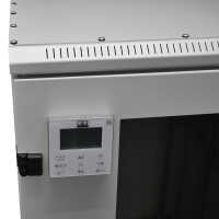 19"-Serverschrank RIE von TRITON mit REMKO Split-Kühlgerät - Kühlleistung 2600 W - Schutzgrad IP54 - 32 HE - BxT 800 x 1200 mm - Sichttür - Rücktür - lichtgrau