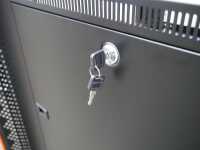 19"-Netzwerkschrank SRK von IT-BUDGET - 27 HE - BxT 600x800 mm - Sicht-/Vollblechtür - montiert - schwarz