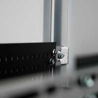 Schmaler Sicherheits-Serverschrank SR1200 L Basic - Breite 300 mm x Tiefe 1000 mm - sehr platzsparend - reinweiß