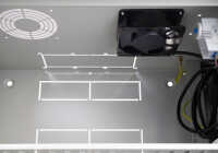 19"-Netzwerkschrank AAR - 12 HE - Tiefe 450 mm - Sichttür - mit Ventilator, Thermostat, Fachboden - lichtgrau