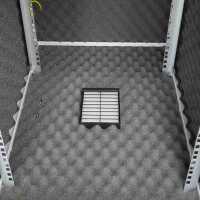 Schallgedämmter 19"-Schrank SILENCE RACK Office - 15 HE - 1 SILENT-Lüfter - BxT 600x600 mm - Vollblechtür - lichtgrau