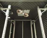 Schallgedämmter Serverschrank SILENCE RACK - 45 HE - 4 SILENT-Lüfter - 800 x 1.200 mm - Sichttür - Vollblechtür - lichtgrau